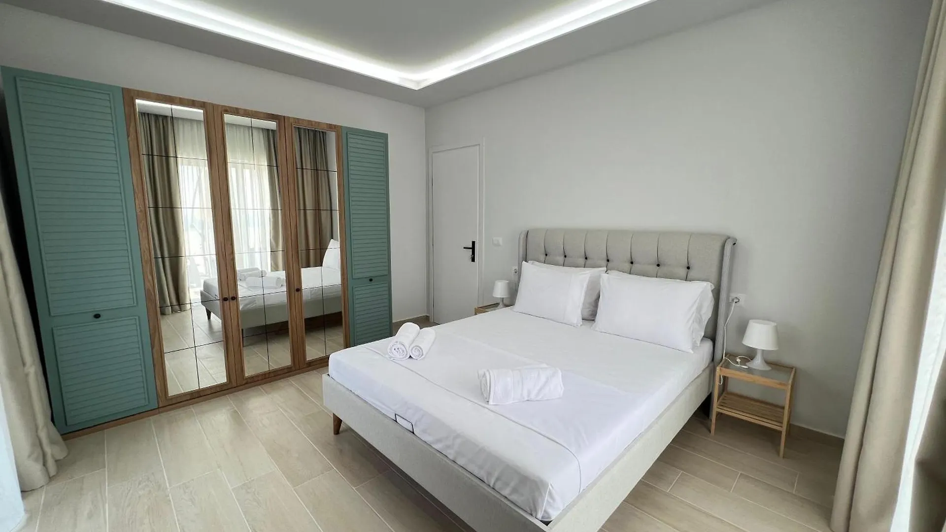 Apartment Grand Blue Lux Hotel Sarande